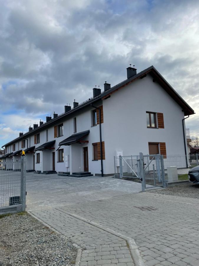 Apartament Luxlook Nowy Sącz Exteriör bild